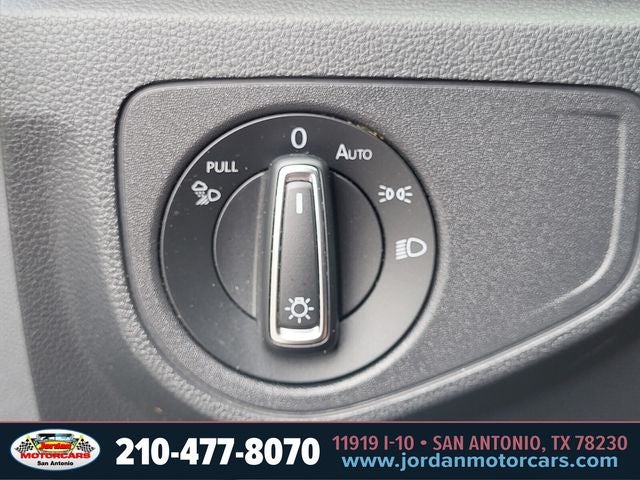 2021 Volkswagen Atlas 3.6L V6 SE w/Technology