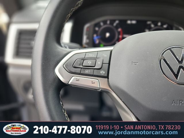 2022 Volkswagen Atlas Cross Sport 3.6L V6 SE w/Technology