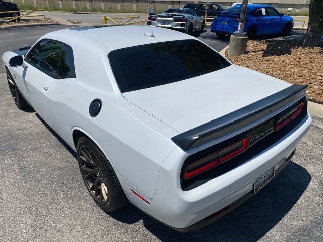 2016 Dodge Challenger SRT Hellcat