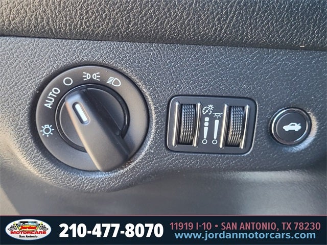 2015 Dodge Challenger SRT Hellcat