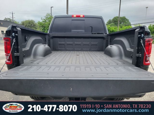 2025 RAM 2500 Tradesman CREWCAB 4x4 DIESEL