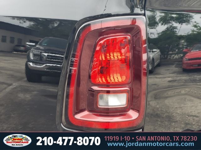 2025 RAM 2500 Tradesman CREWCAB 4x4 DIESEL