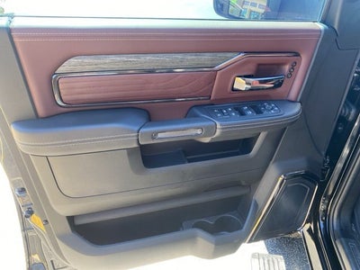 2025 RAM 2500 Limited Mega Cab 4x4