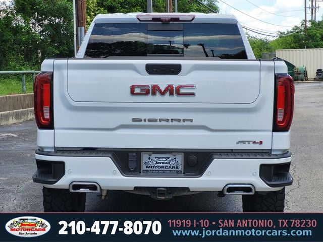2021 GMC Sierra 1500 AT4