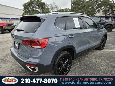 2024 Volkswagen Taos 1.5T SE