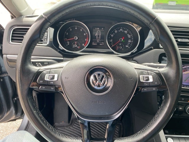 2017 Volkswagen Jetta 1.8T SEL