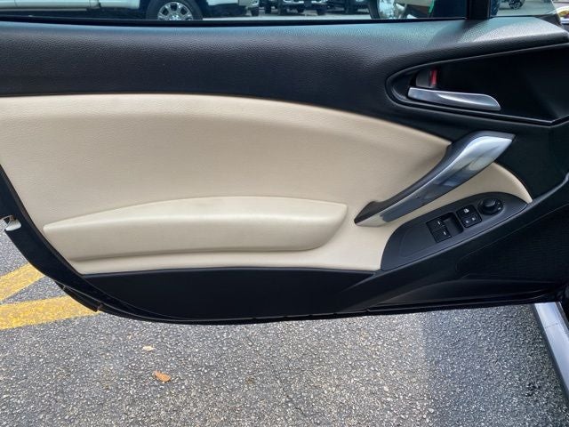 2018 FIAT 124 Spider Lusso Red Top Edition