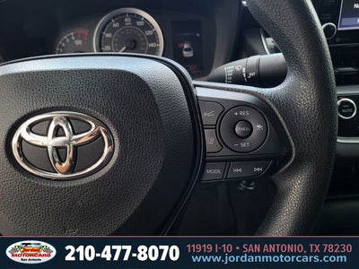 2022 Toyota Corolla LE