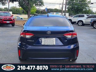 2022 Toyota Corolla LE