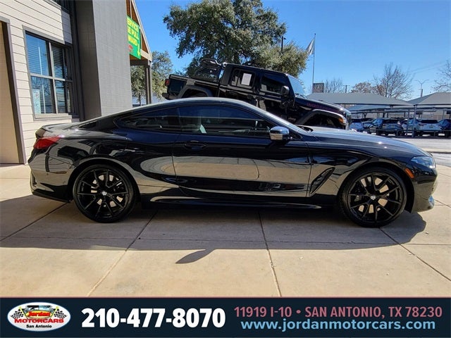 2023 BMW 8 Series 840i