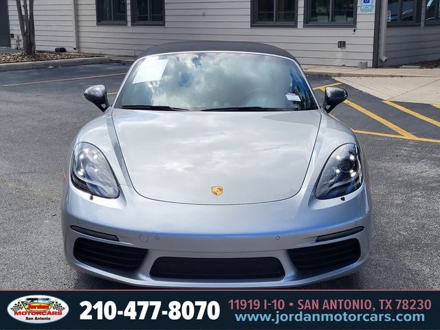 2022 Porsche 718 Boxster T