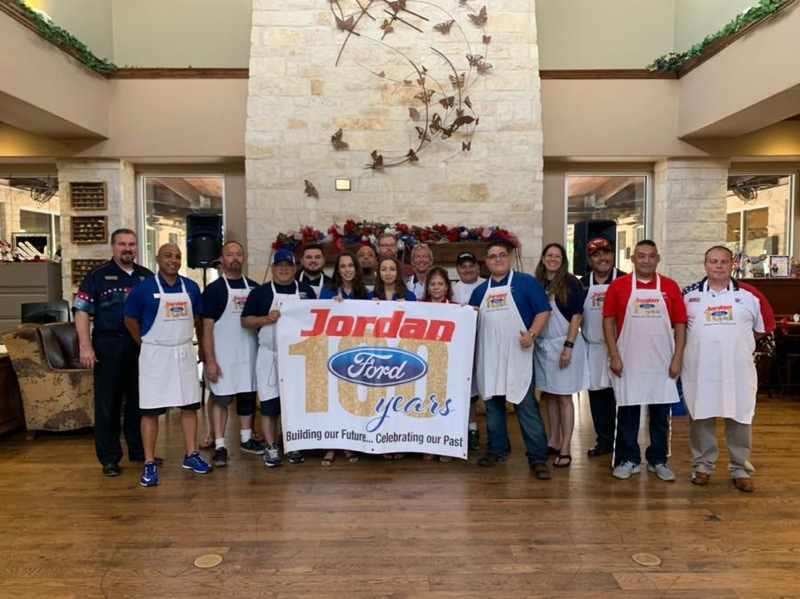 Warrior Family and Support Center volunteer event and donation